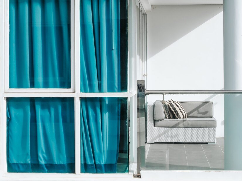 Curtain-Wall-Aluminium-Di-Hotel, Jendela Aluminium Profile, Profil Pintu Aluminium