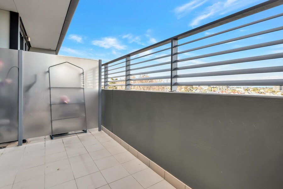 Contoh Gambar Arsitektur Bangunan (Railing Balkon)