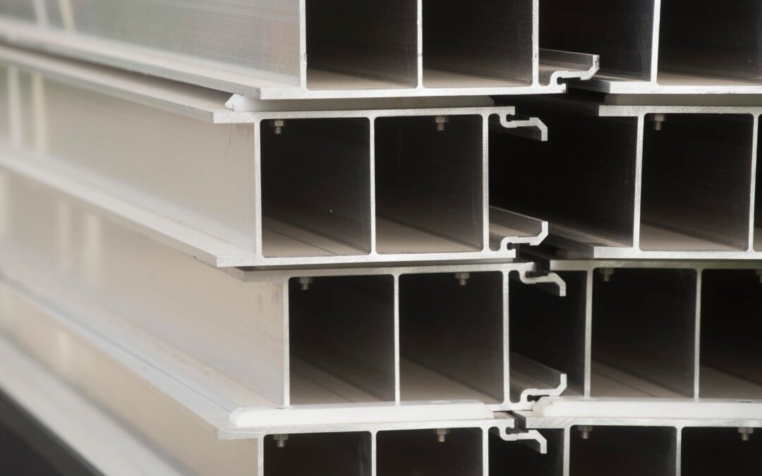 Distributor Jual Aluminium Custom Surabaya: Siap Kirim Tepat Waktu