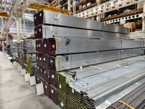 Harga Aluminium Custom per Kg dari Jaya Abadi Sinar Alumindo yang cocok untuk Perhitungan Proyek Manufaktur