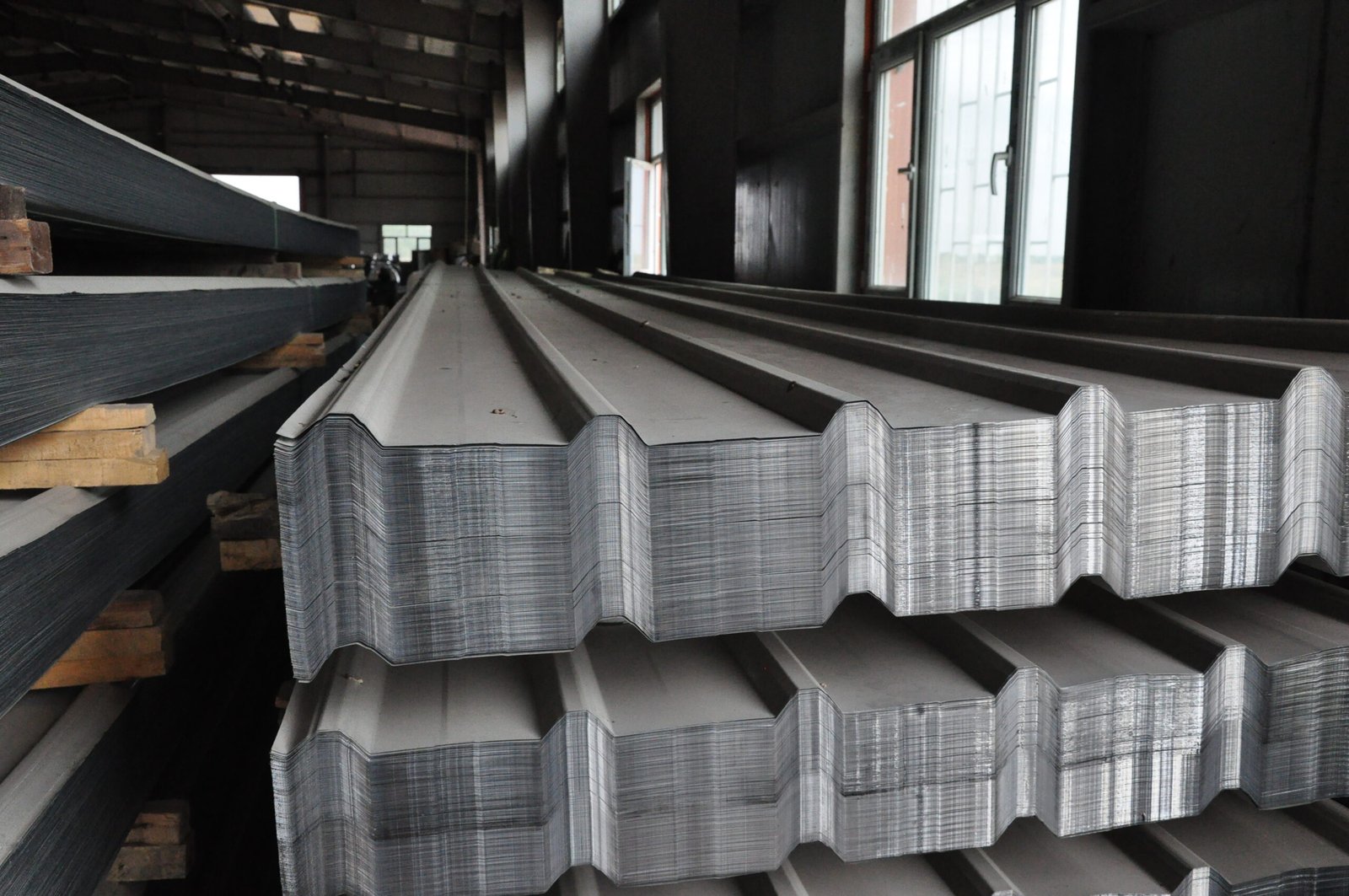 Jasa Pembuatan Pintu Aluminium Heavy Duty Untuk Area Pabrik / Gudang