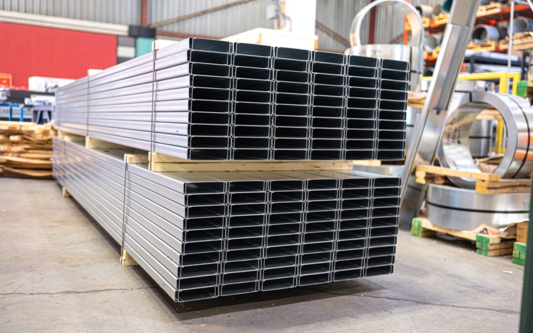 Jasa Ekspor Aluminium Custom Profile: Solusi OEM dari Pabrik Indonesia