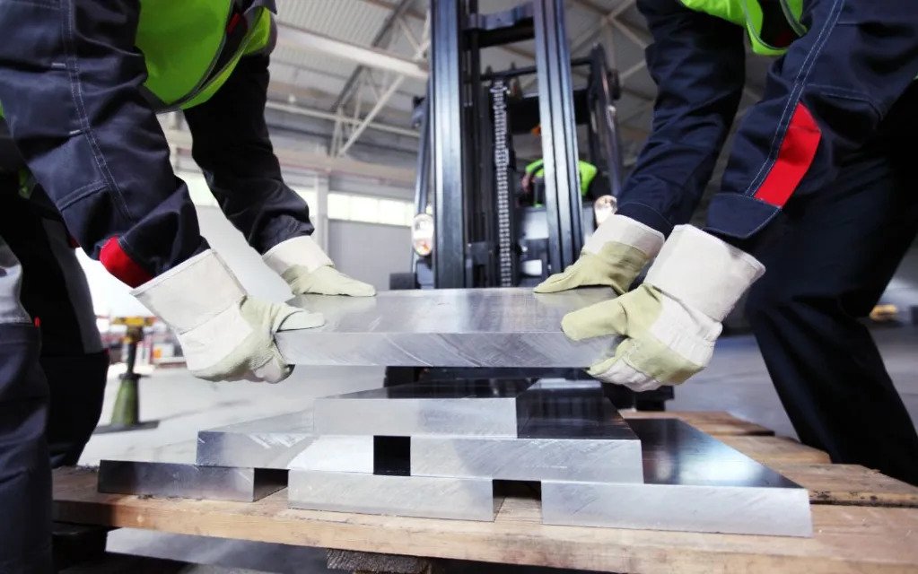 Kemitraan Suplai Aluminium Custom Untuk Industri Manufaktur Di Tangerang &Amp; Banten