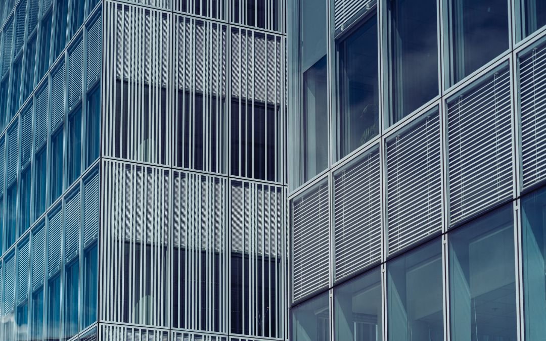Desain Fasad Aluminium Estetik Dan Bebas Korosi: Panduan Memilih Material Aluminium Hotel