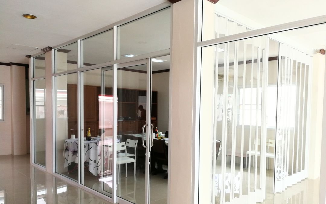 Pabrik Partisi Aluminium Profile Untuk Industri B2B