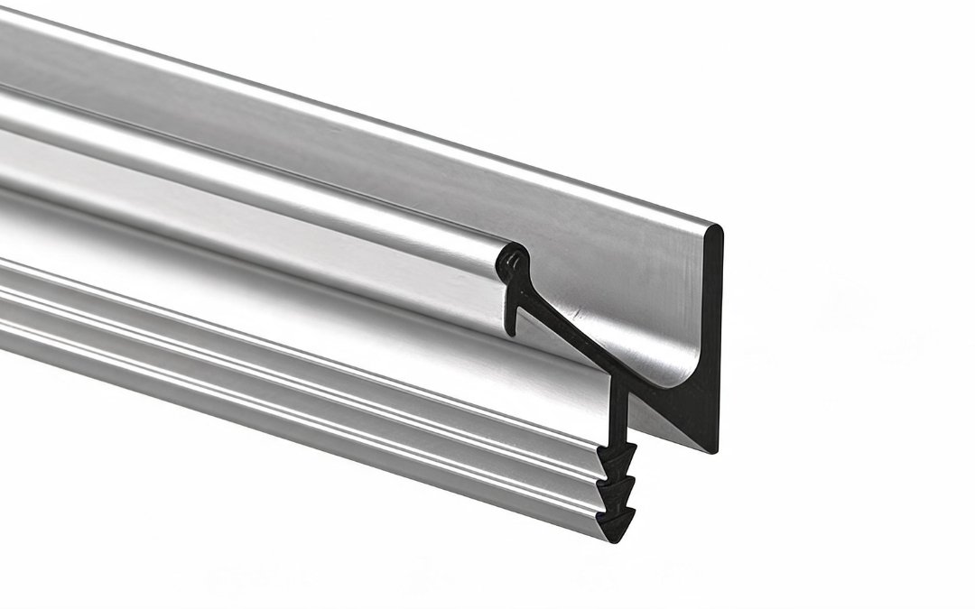 Aluminium Handling Door